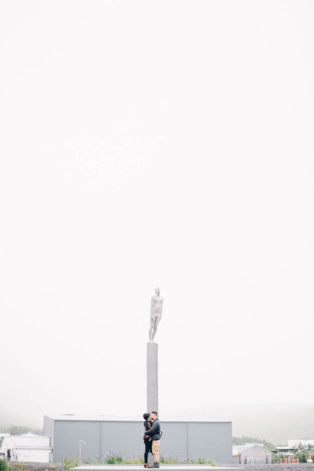 Photo by Ben Yew Photography. theweddingnotebook.com