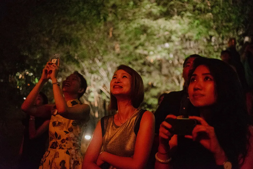 Photo by Bloc Memoire Photography. theweddingnotebook.com