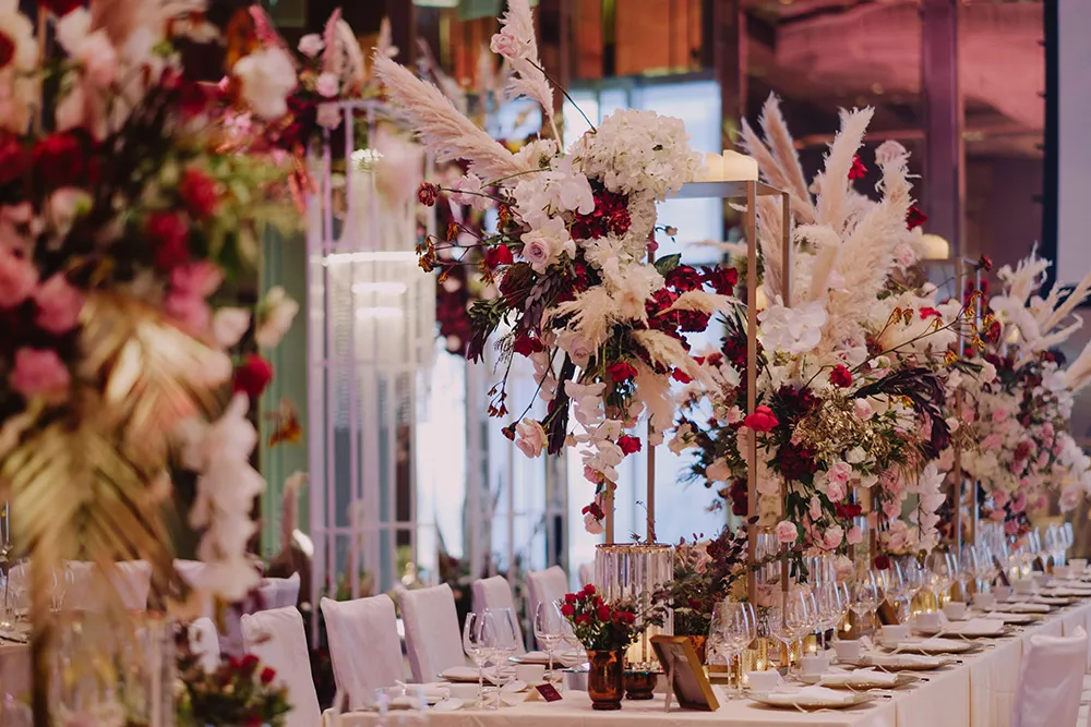 Photo by Chong Yee Photography. theweddingnotebook.com