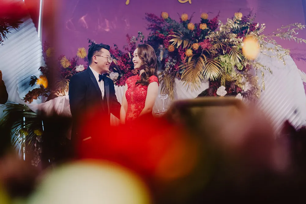 Photo by Chong Yee Photography. theweddingnotebook.com