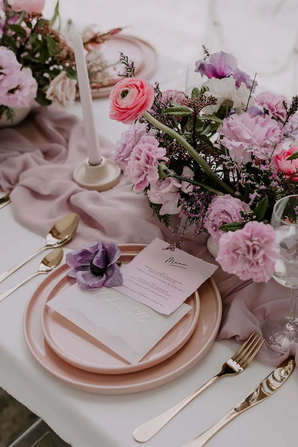 Natalie Wong Photography. theweddingnotebook.com