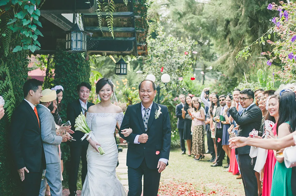 Daren Chong Photography. theweddingnotebook.com