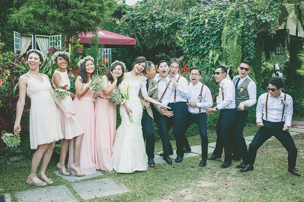 Daren Chong Photography. theweddingnotebook.com