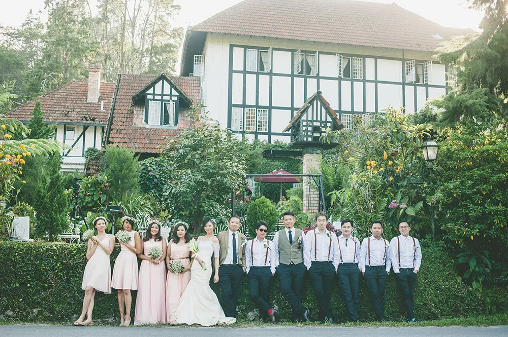 Daren Chong Photography. theweddingnotebook.com