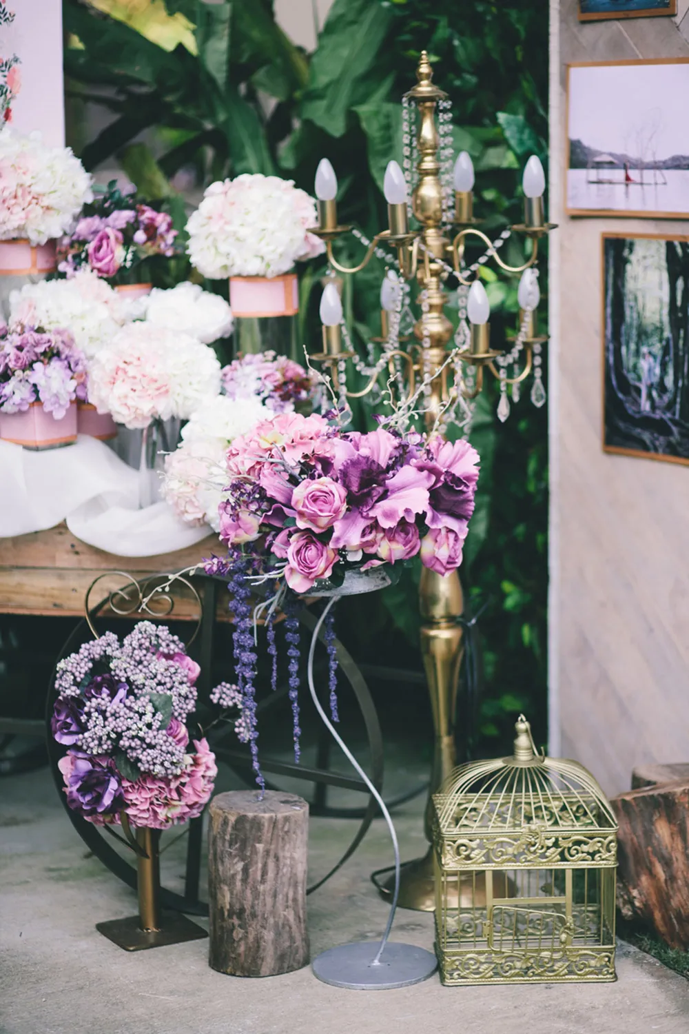 Photo by Iyao Photography. theweddingnotebook.com