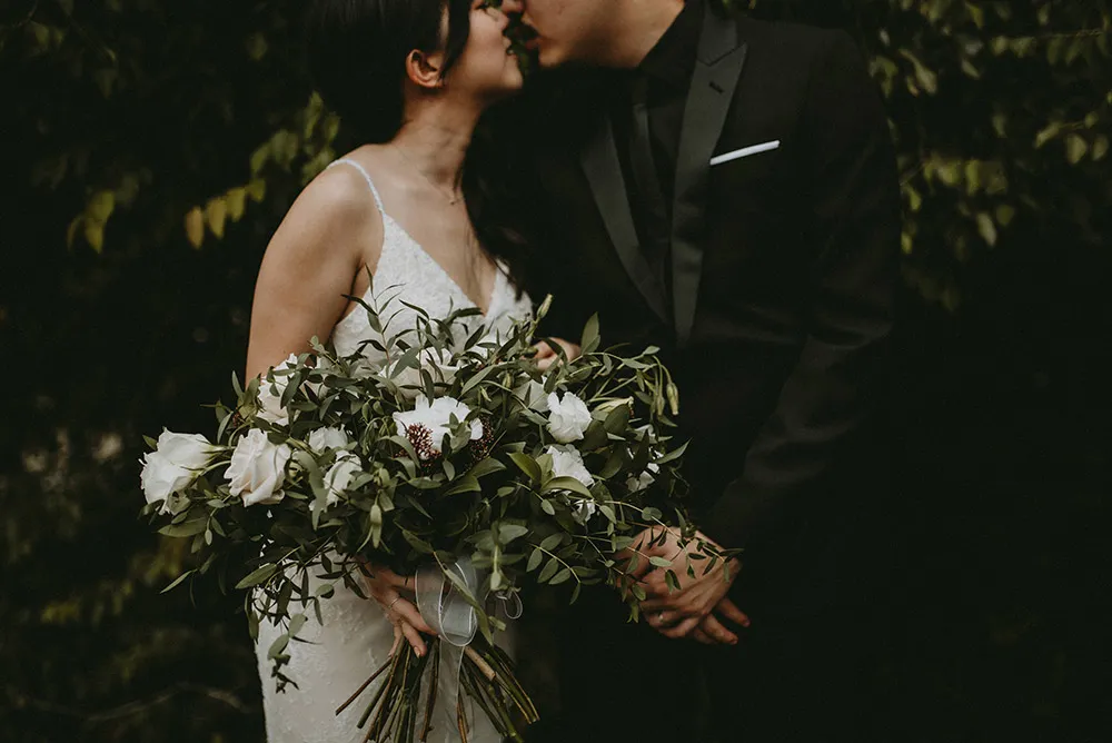 Photo by Trees On The Moon. theweddingnotebook.com