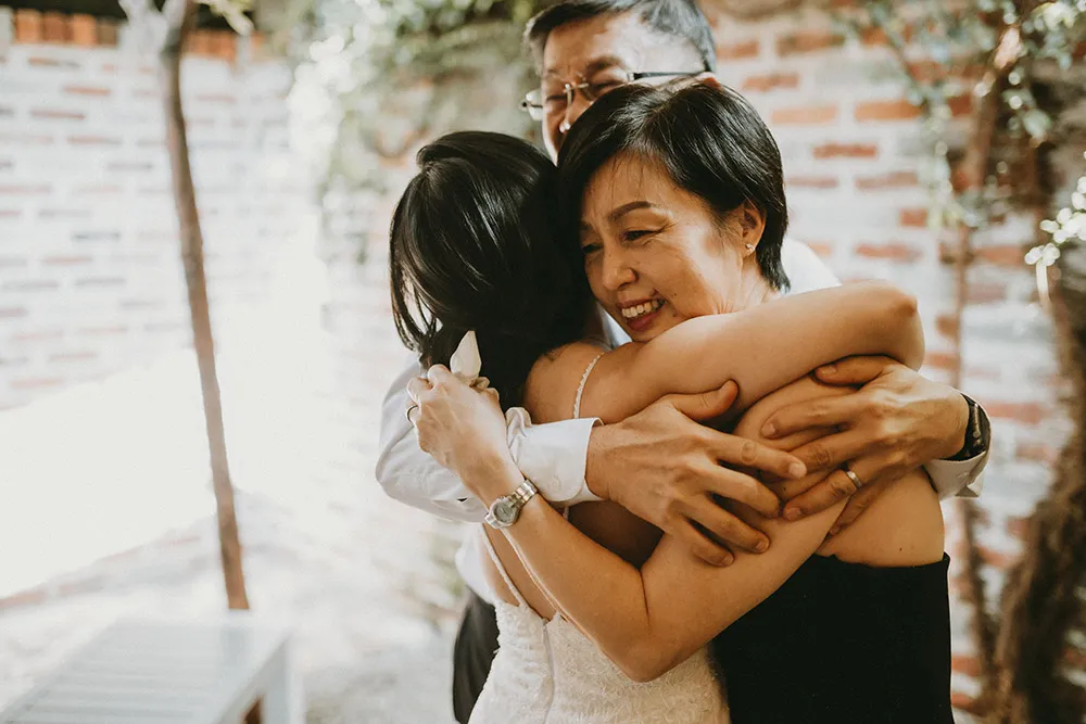 Photo by Trees On The Moon. theweddingnotebook.com