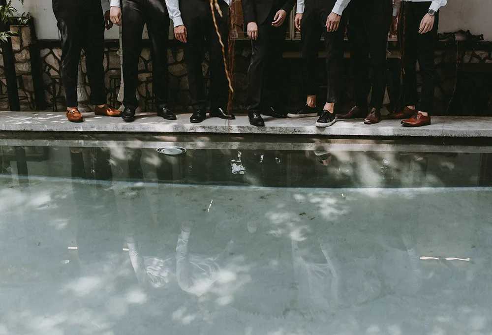 Photo by Trees On The Moon. theweddingnotebook.com