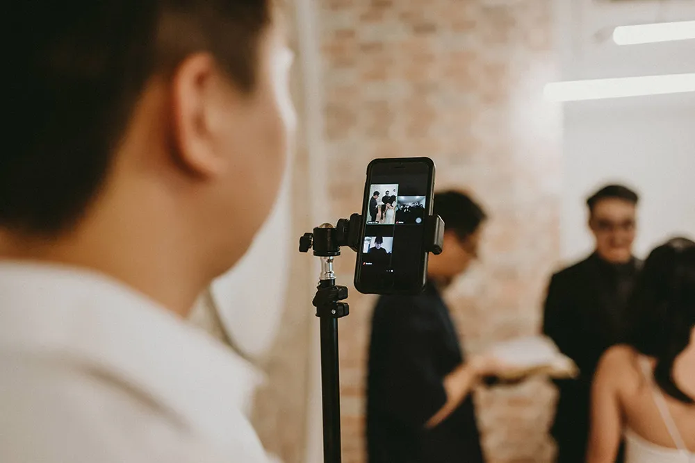 Photo by Trees On The Moon. theweddingnotebook.com