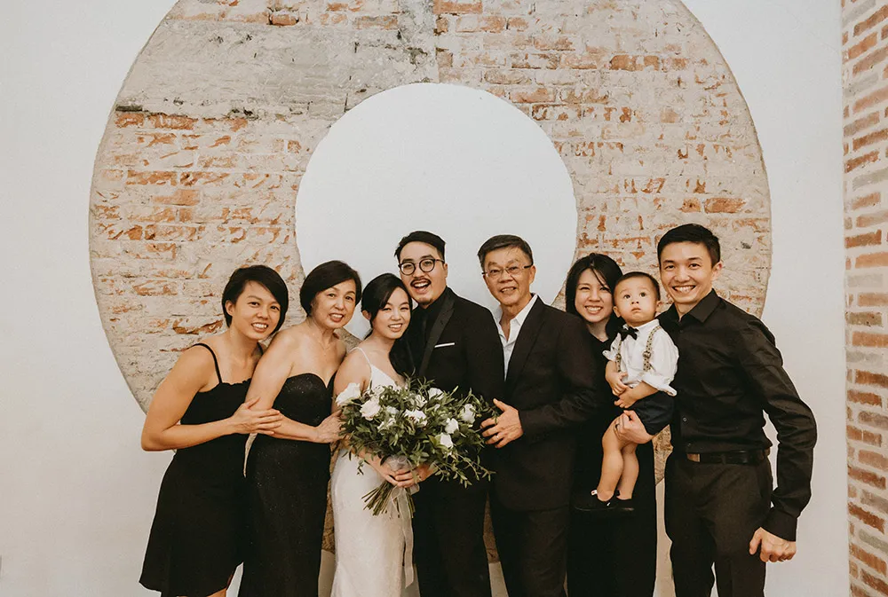 Photo by Trees On The Moon. theweddingnotebook.com