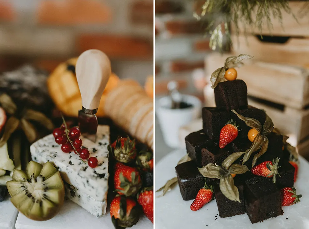 Photo by Trees On The Moon. theweddingnotebook.com