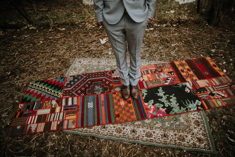 Photo by Wedding Gallery Studio. theweddingnotebook.com