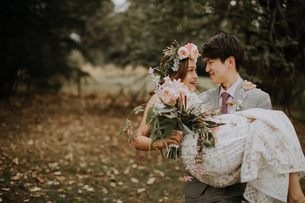 Photo by Wedding Gallery Studio. theweddingnotebook.com