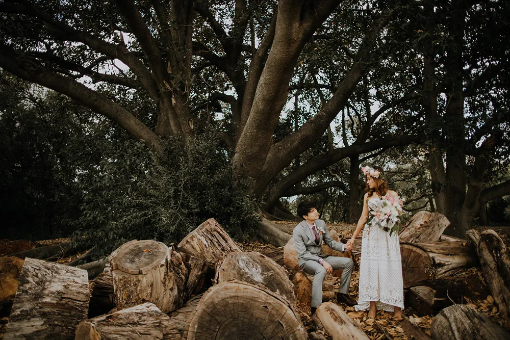 Photo by Wedding Gallery Studio. theweddingnotebook.com