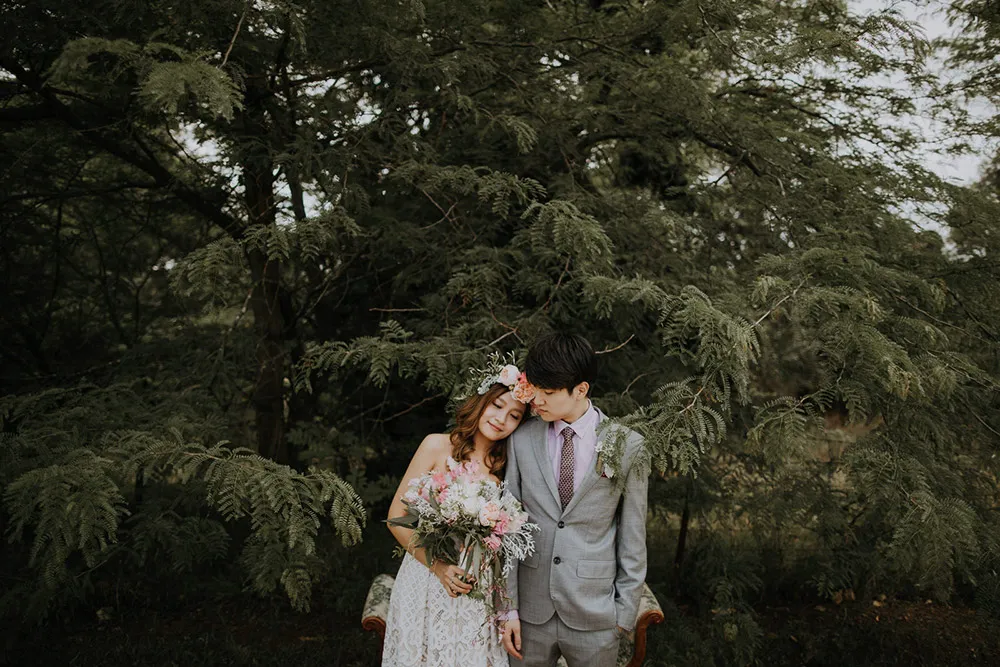 Photo by Wedding Gallery Studio. theweddingnotebook.com