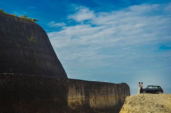 Photo by The Uppermost. theweddingnotebook.com