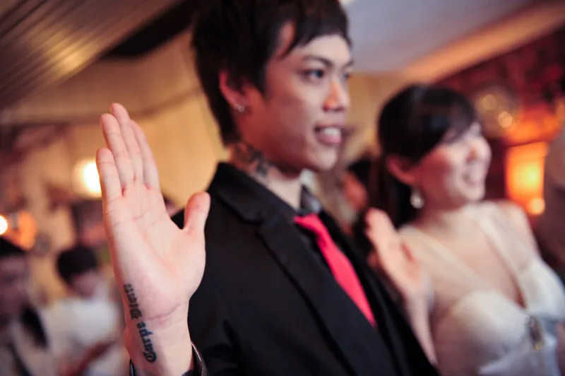 © Julian Oh of Redd Bullets. theweddingnotebook.com