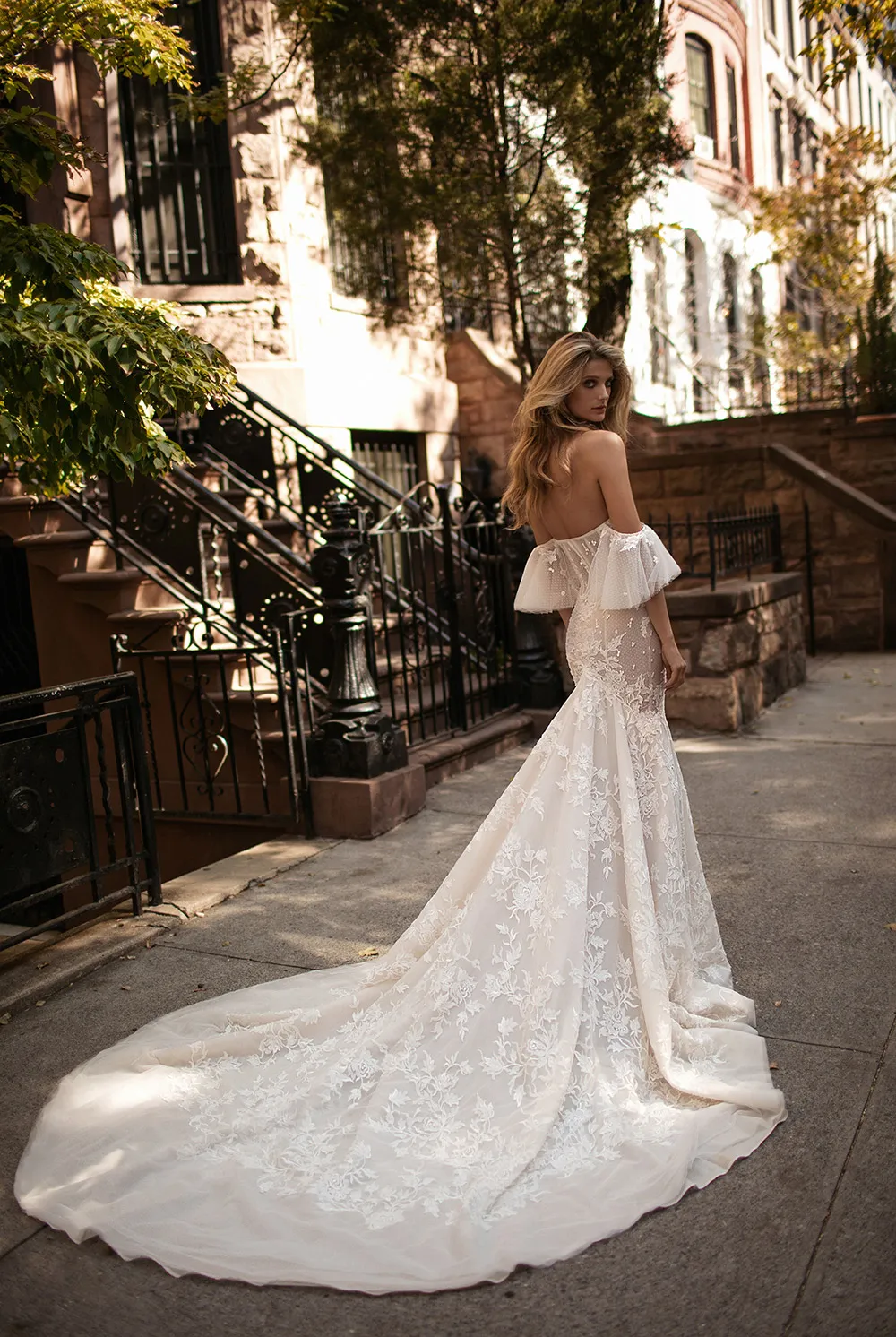 BERTA Bridal Fall 2017 Collection. theweddingnotebook.com