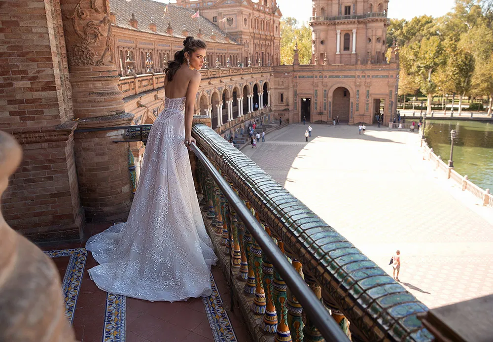 Berta Bridal Fall 2018 Collection. theweddingnotebook.com