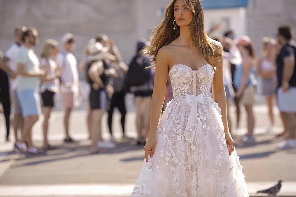 BERTA Bridal Fall 2019 Collection. theweddingnotebook.com