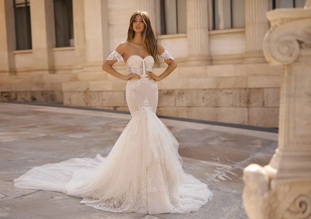 BERTA Bridal Fall 2019 Collection. theweddingnotebook.com