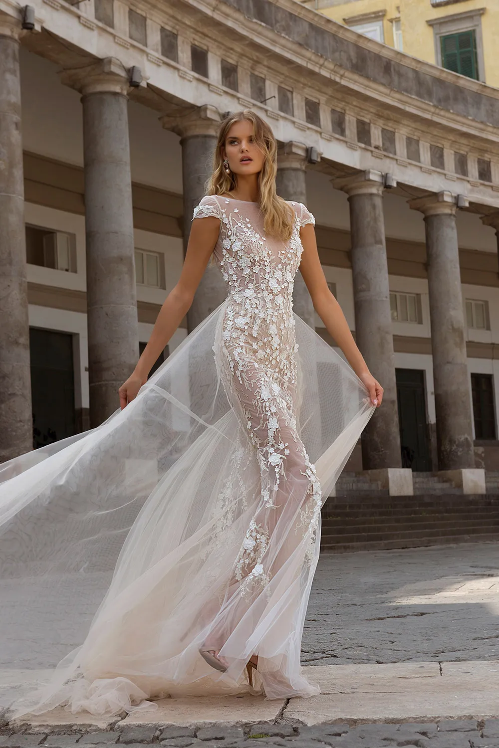 Berta Bridal Fall 2020 Collection. theweddingnotebook.com
