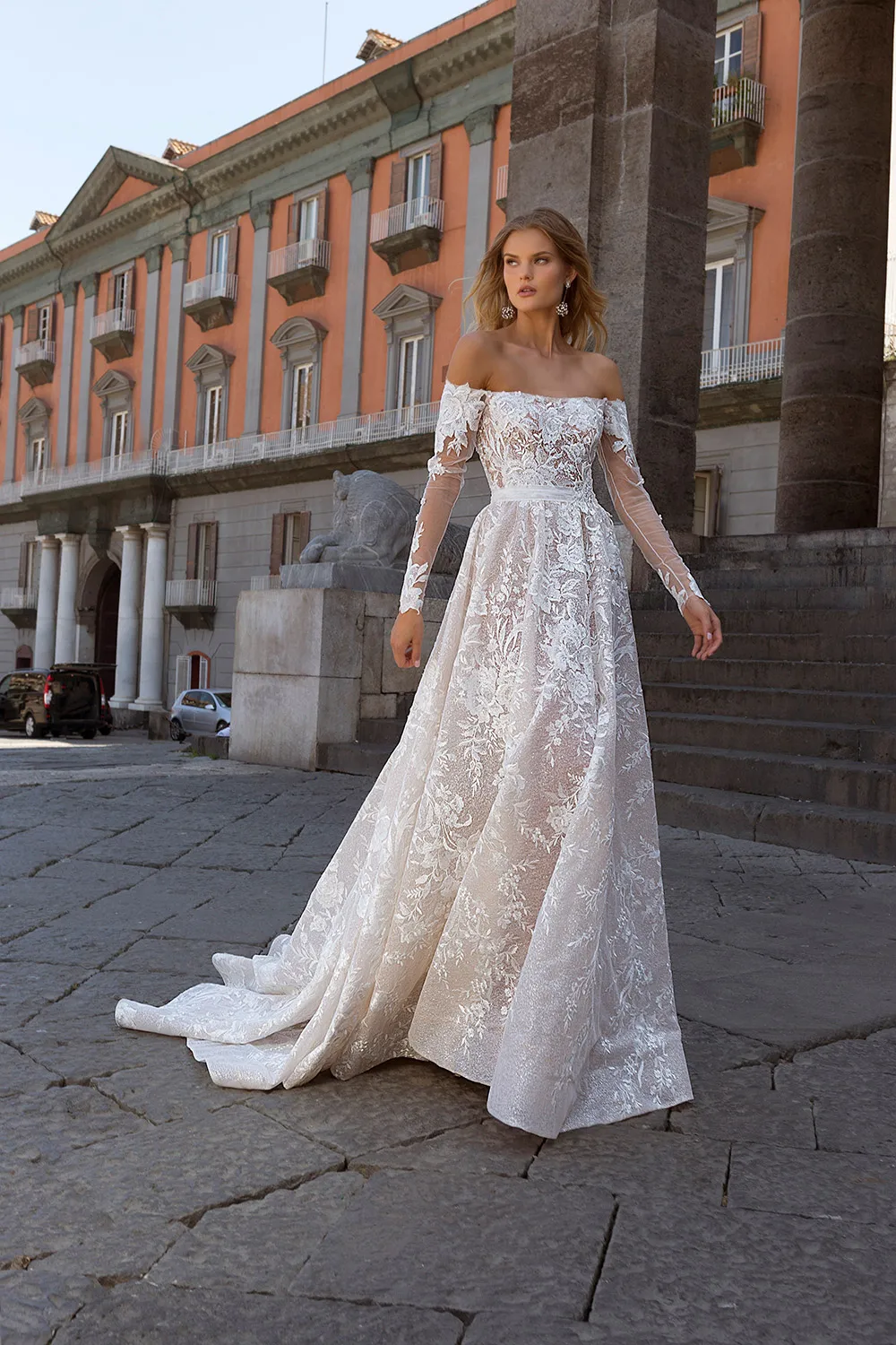 Berta Bridal Fall 2020 Collection. theweddingnotebook.com