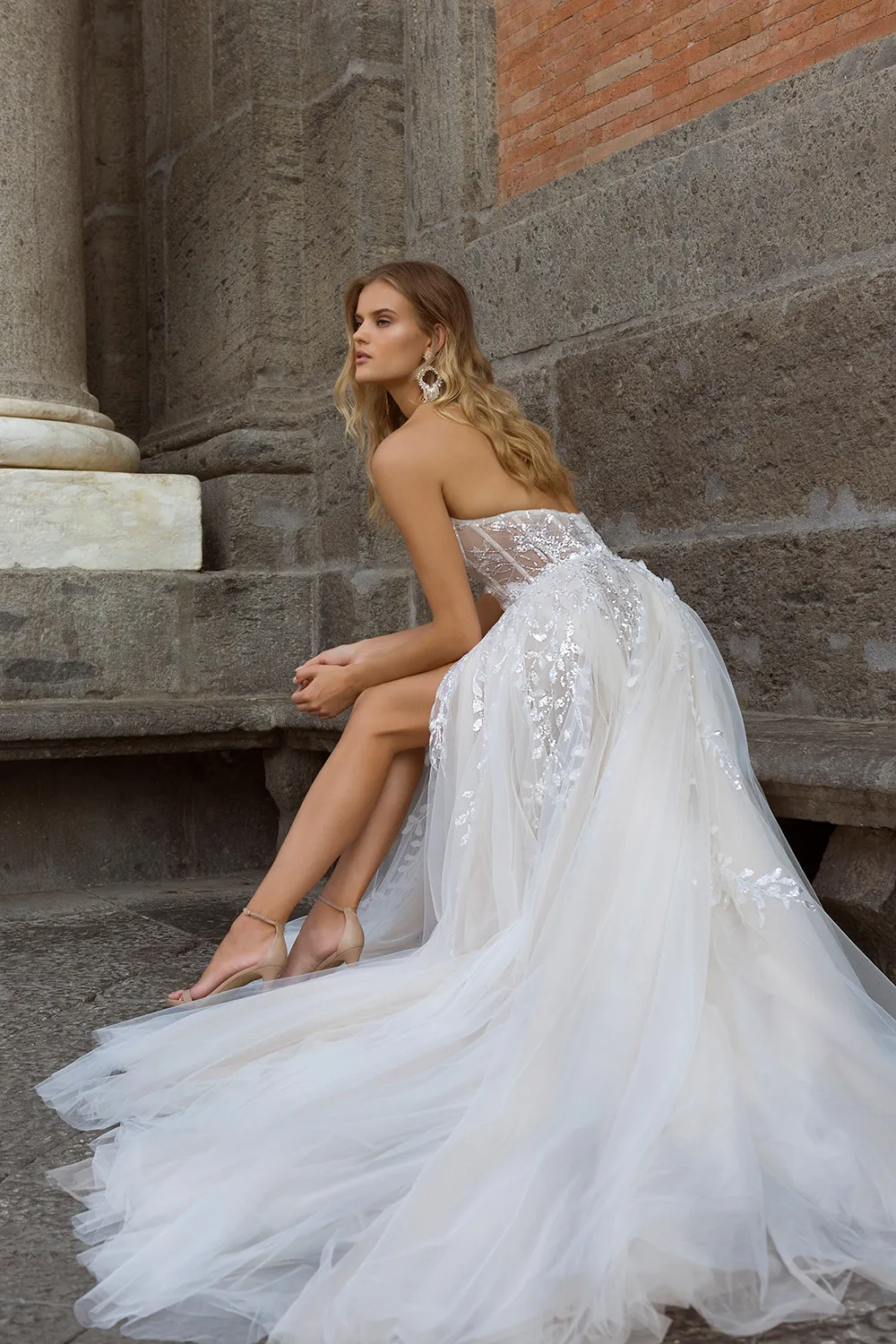 Berta Bridal Fall 2020 Collection. theweddingnotebook.com