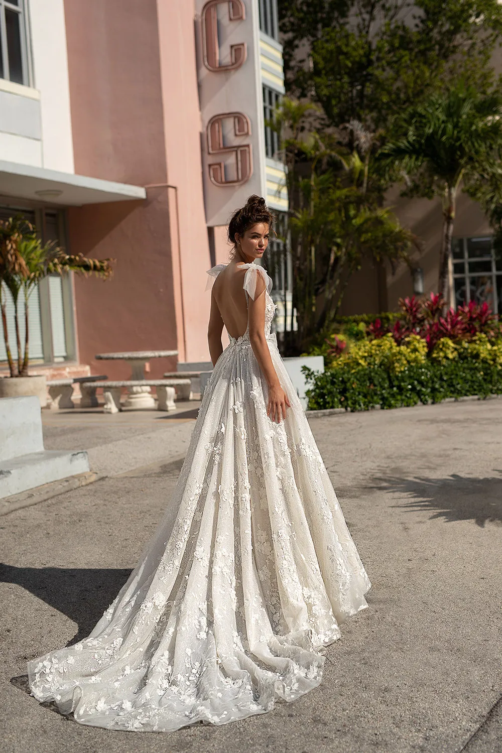 Berta Bridal Spring 2019 Collection. theweddingnotebook.com