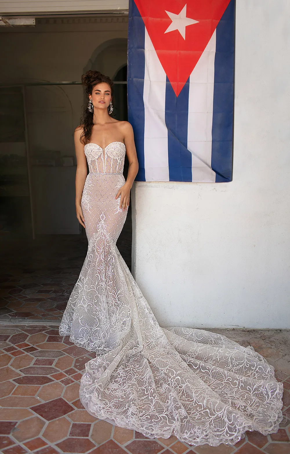 Berta Bridal Spring 2019 Collection. theweddingnotebook.com