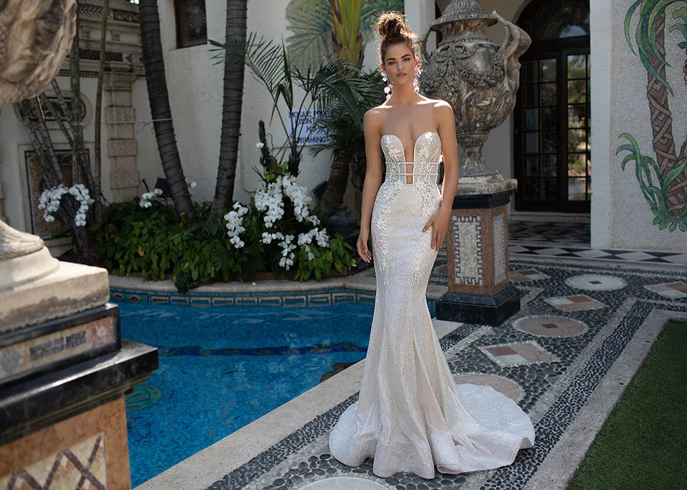 Berta Bridal Spring 2019 Collection. theweddingnotebook.com