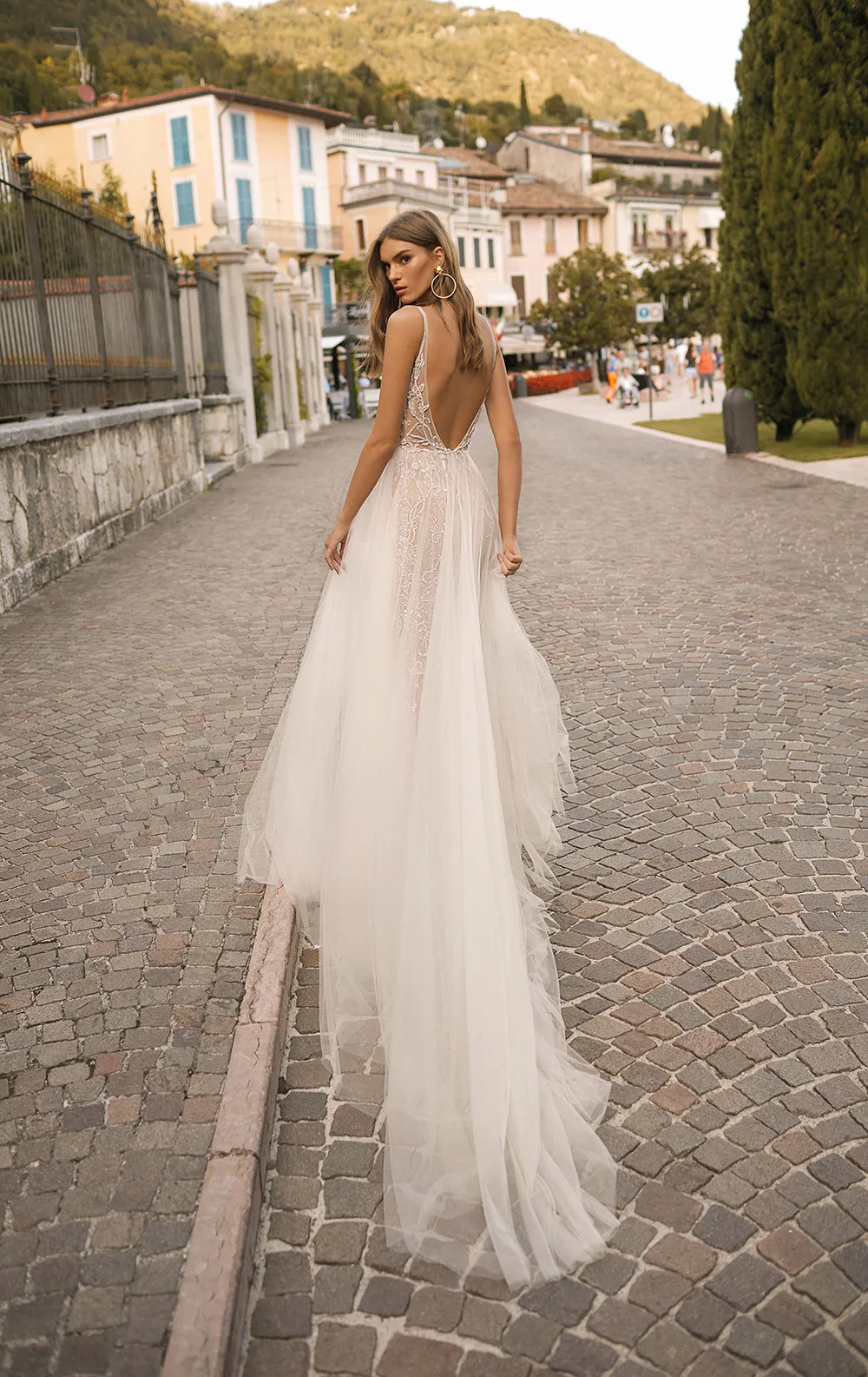 BERTA Privee Fall 2019 Bridal Collection. theweddingnotebook.com