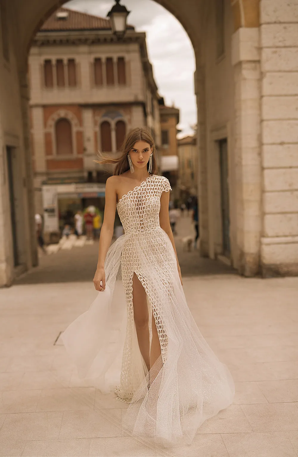 BERTA Privee Fall 2019 Bridal Collection. theweddingnotebook.com
