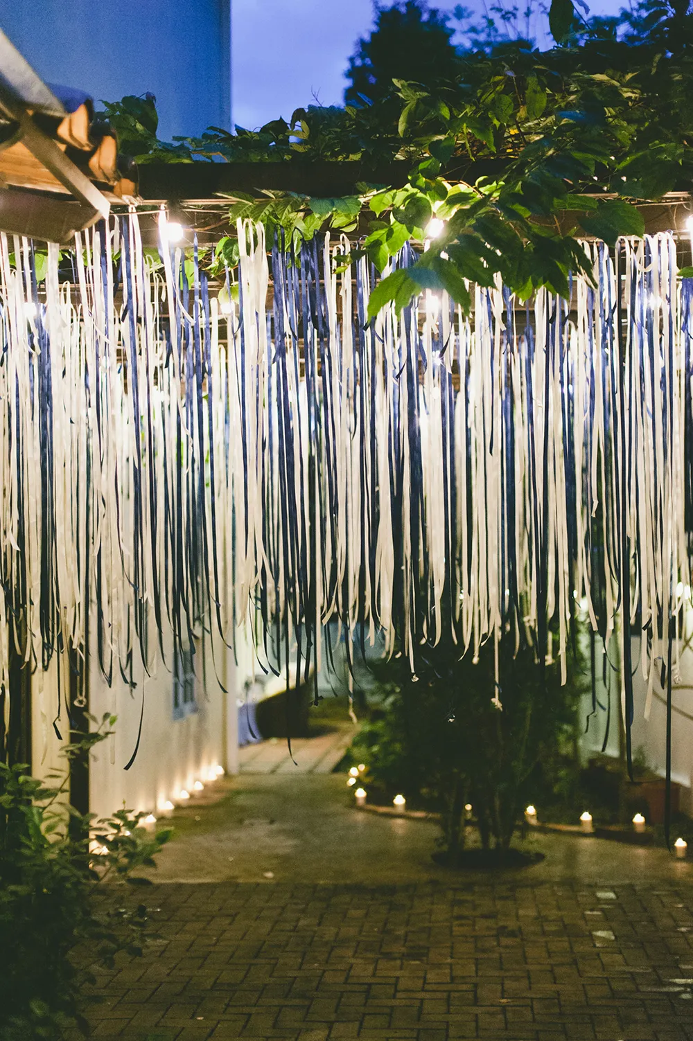 Photo by Inlight Photos. theweddingnotebook.com