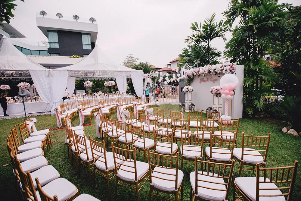 Photo by Mcs Wedding Gallery. theweddingnotebook.com