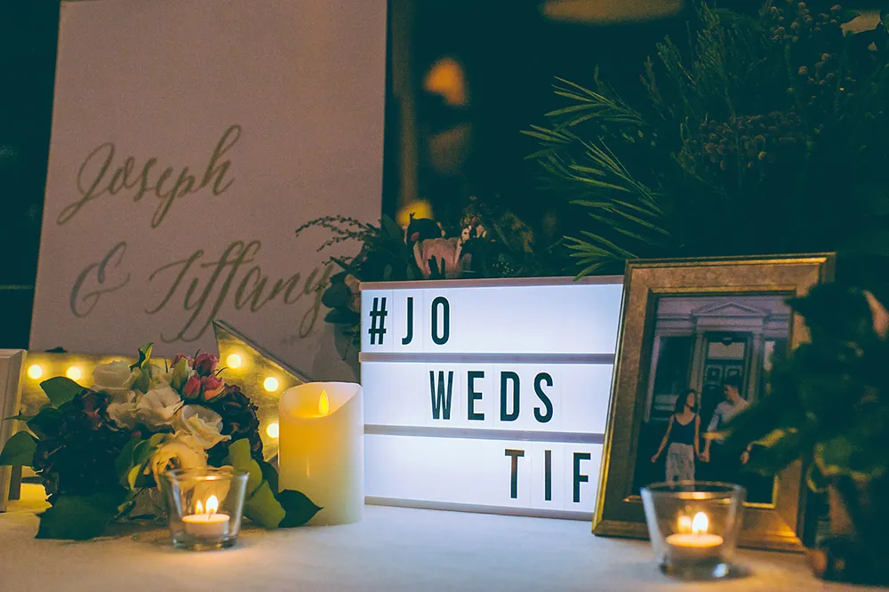 Photo by ZA Gallery. theweddingnotebook.com