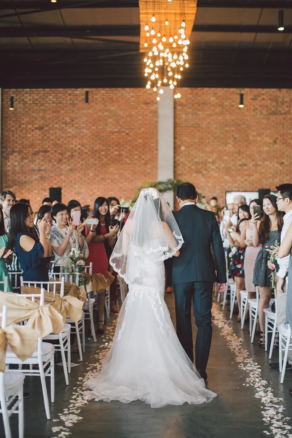 Chong Yee Photograpyy. theweddingnotebook.com