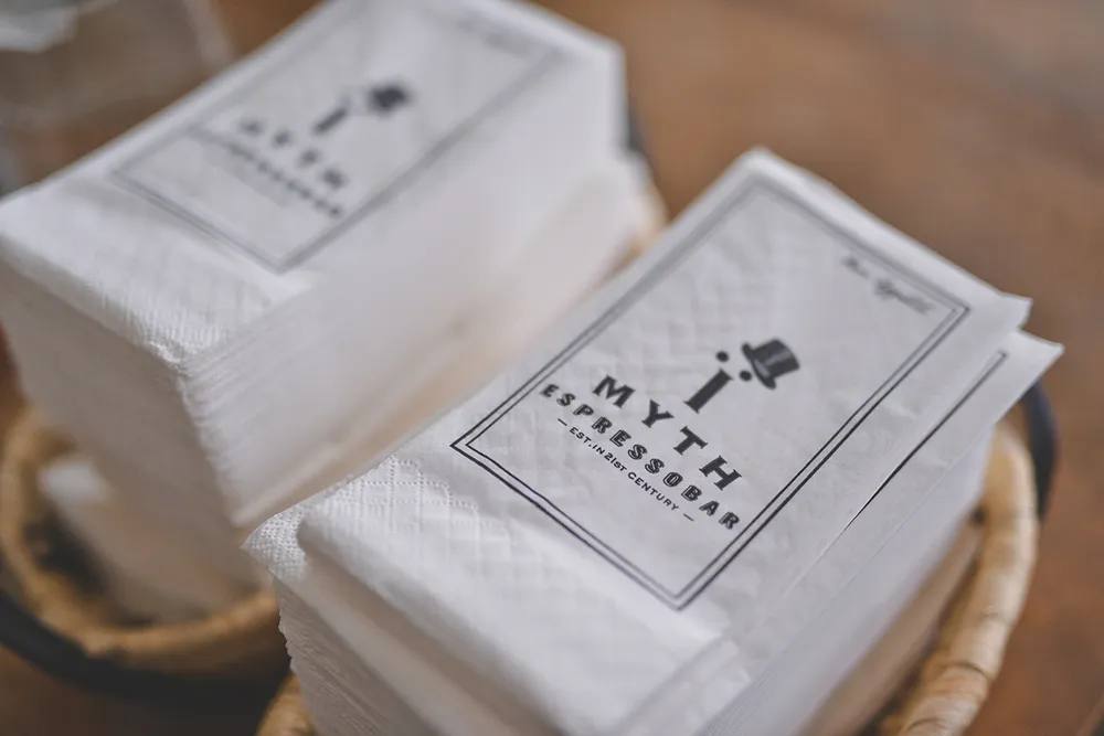 Photo by Andrew Yep Photographie. theweddingnotebook.com