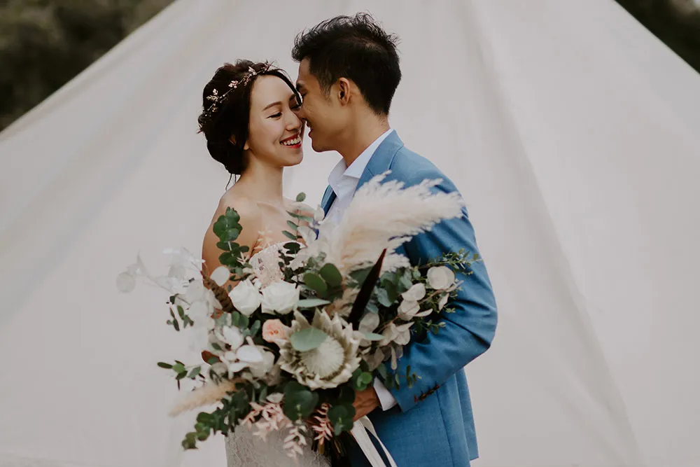 Natalie Wong Photography. theweddingnotebook.com