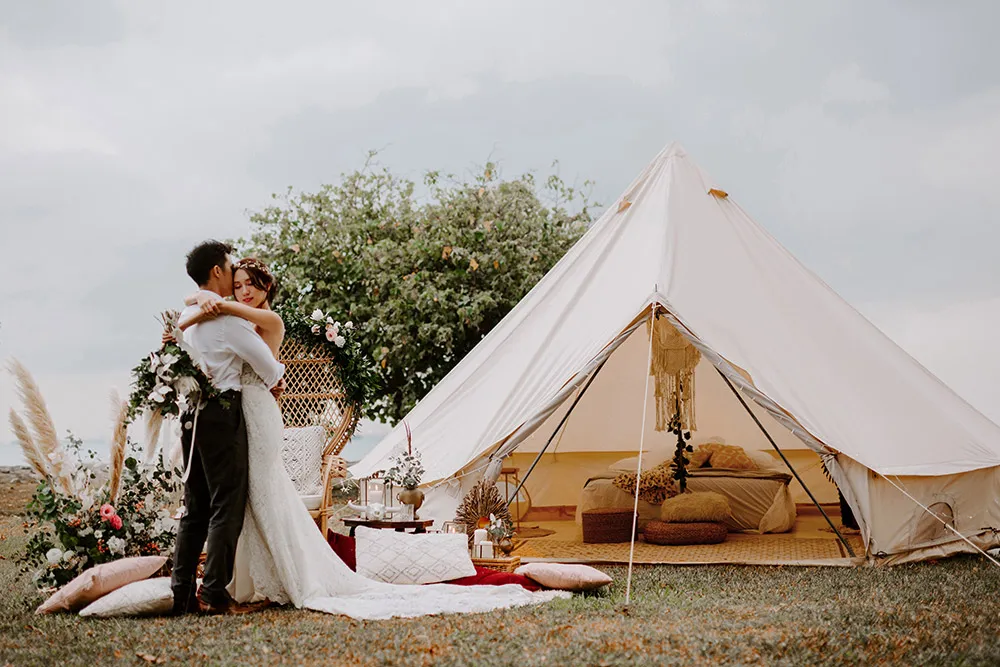 Natalie Wong Photography. theweddingnotebook.com