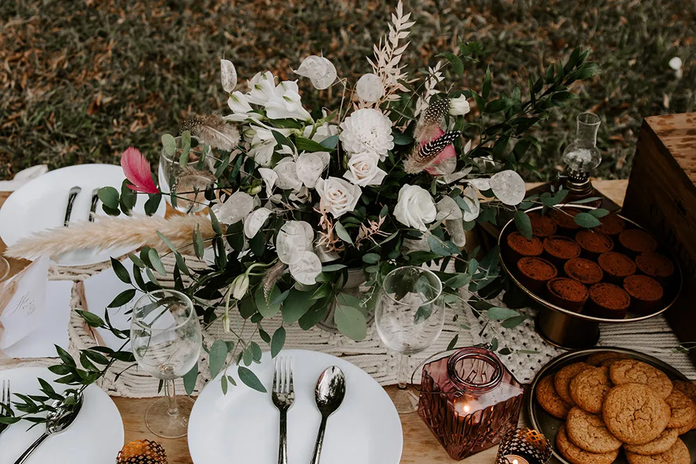 Natalie Wong Photography. theweddingnotebook.com