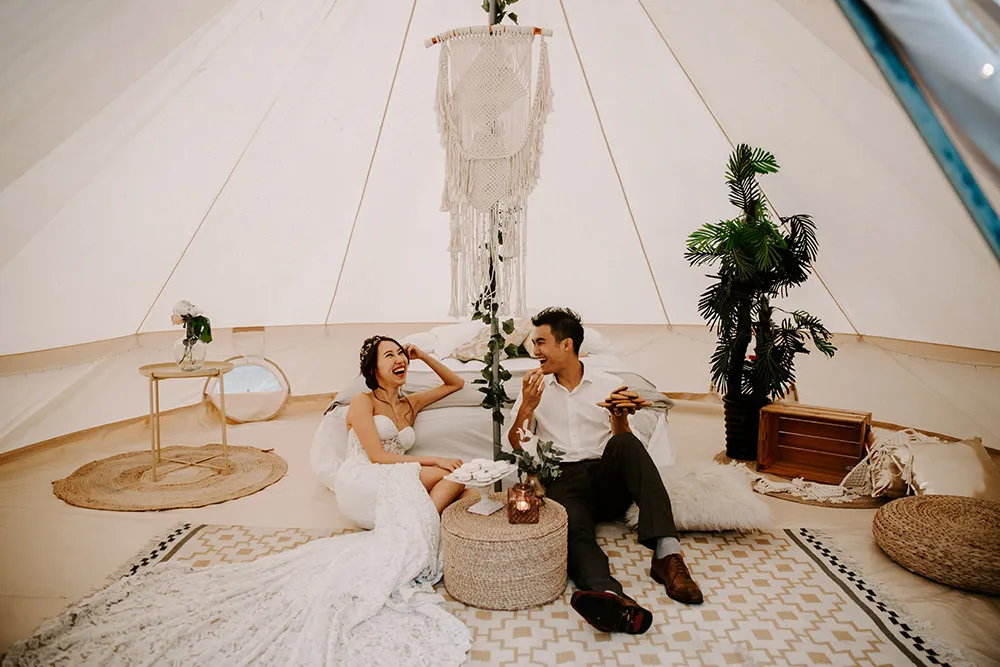 Natalie Wong Photography. theweddingnotebook.com