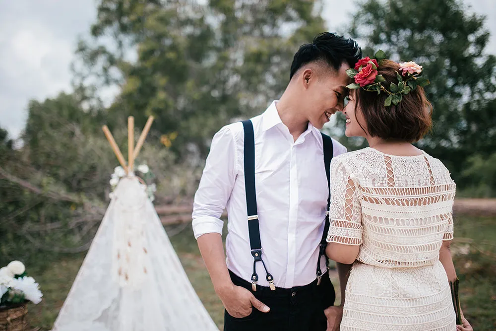 Photo by One Way Ticket. theweddingnotebook.com