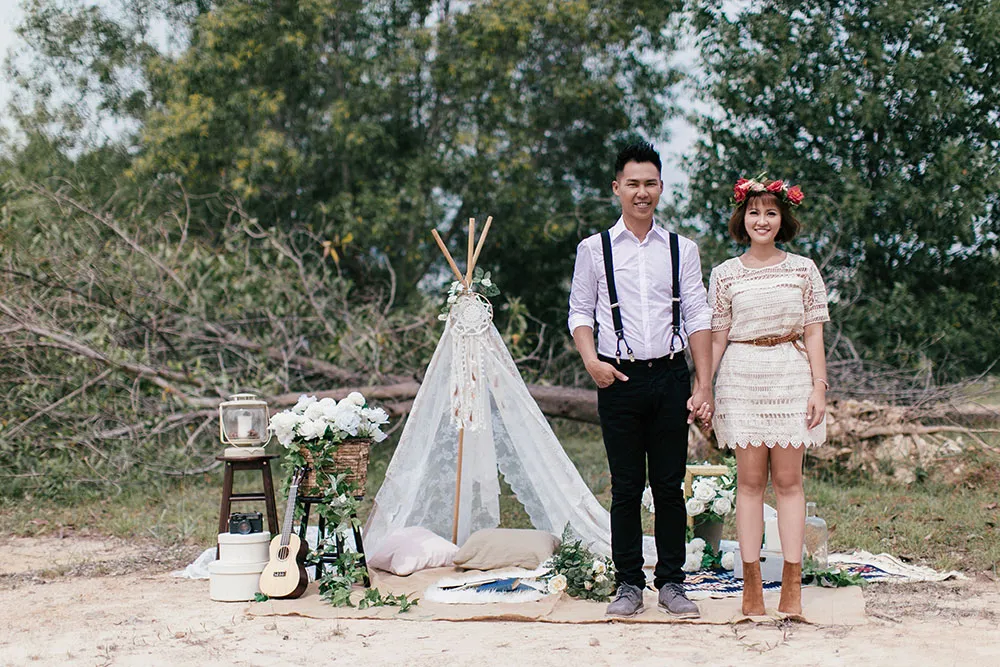 Photo by One Way Ticket. theweddingnotebook.com