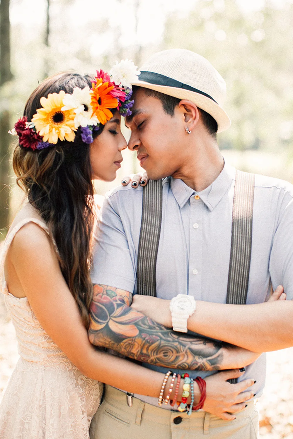 Photo by Hellojanelee Photography. theweddingnotebook.com