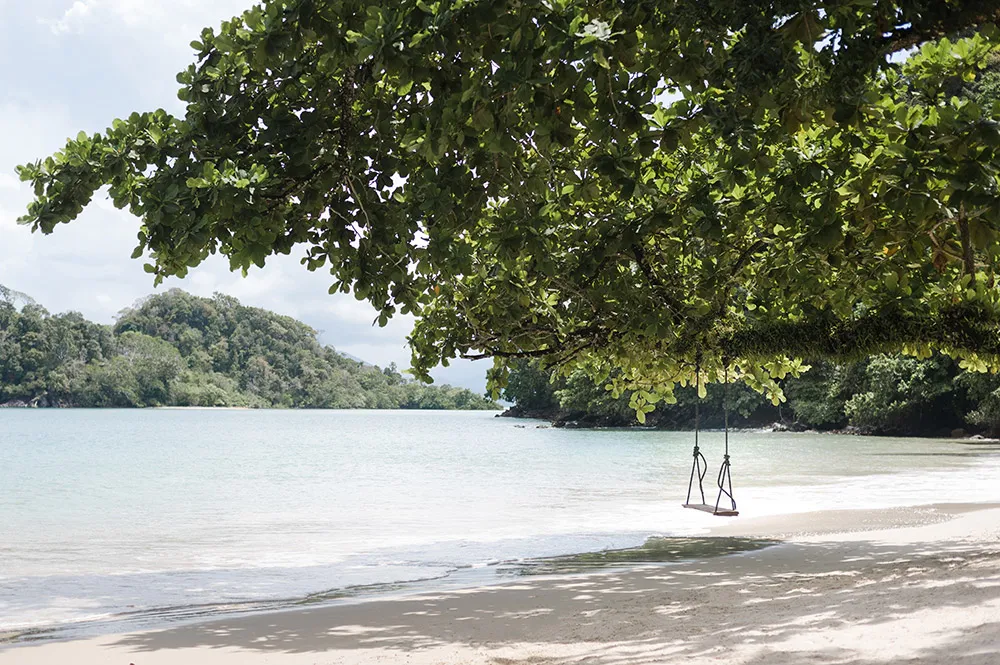 Joshua Koh Photography. theweddingnotebook.com