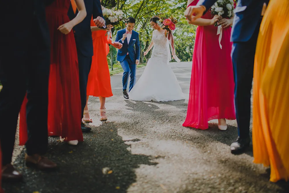 Photo by Samuel Goh Photography. theweddingnotebook.com