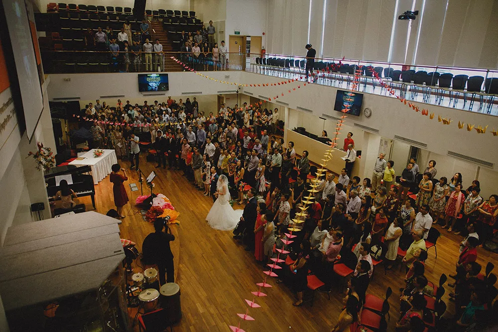 Photo by Samuel Goh Photography. theweddingnotebook.com