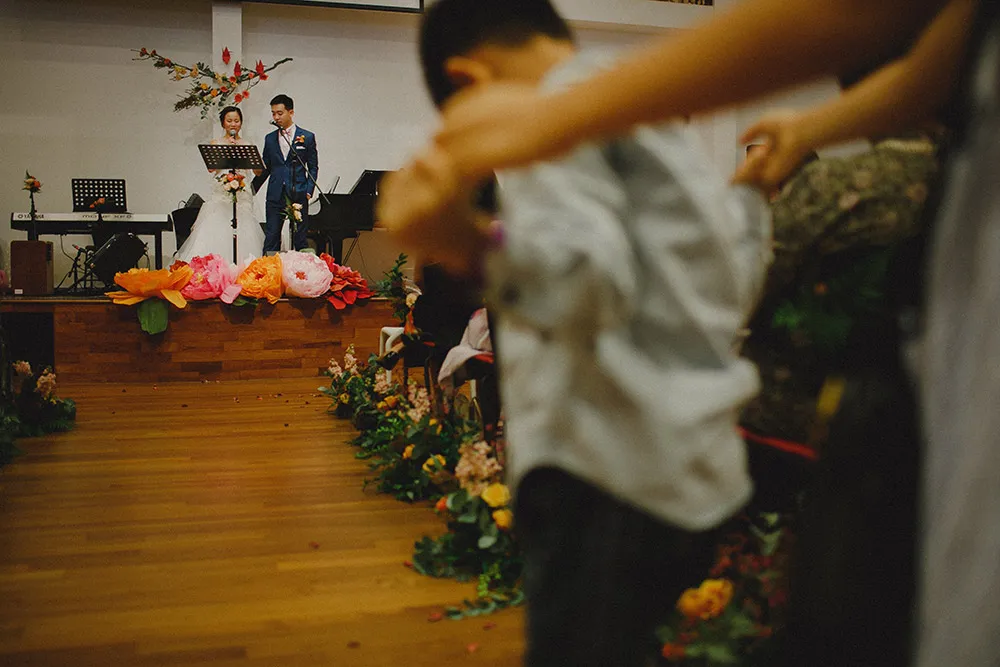 Photo by Samuel Goh Photography. theweddingnotebook.com