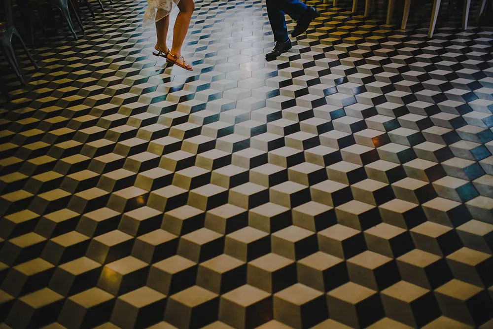 Photo by Samuel Goh Photography. theweddingnotebook.com